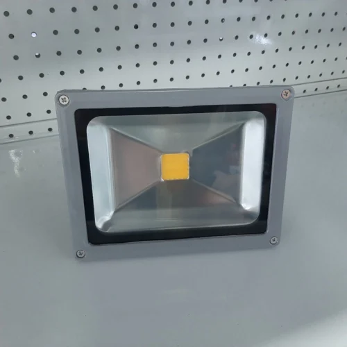 LED reflektor 20W